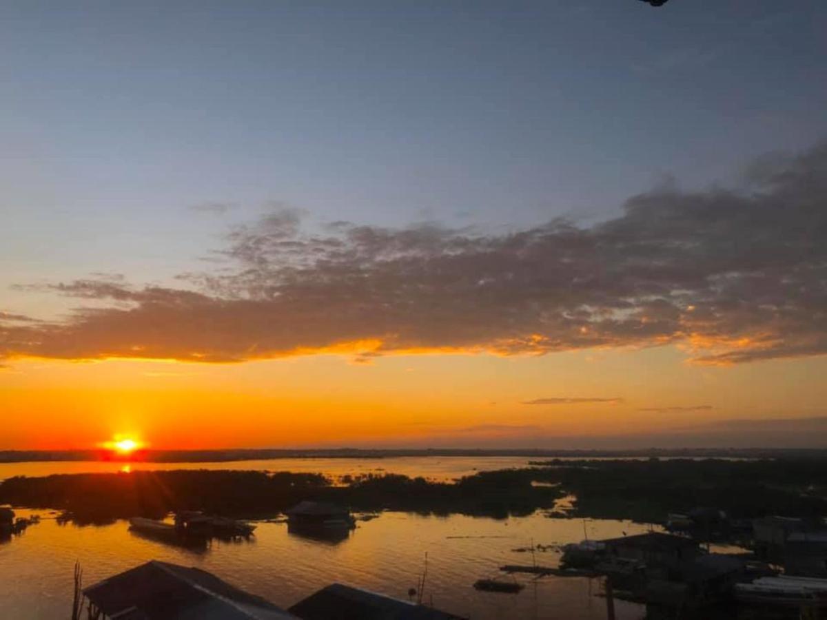 Amazon Dream Hostel With Ac And Starlink Iquitos Dış mekan fotoğraf