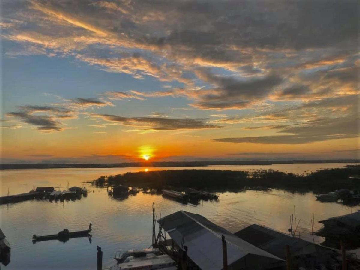 Amazon Dream Hostel With Ac And Starlink Iquitos Dış mekan fotoğraf