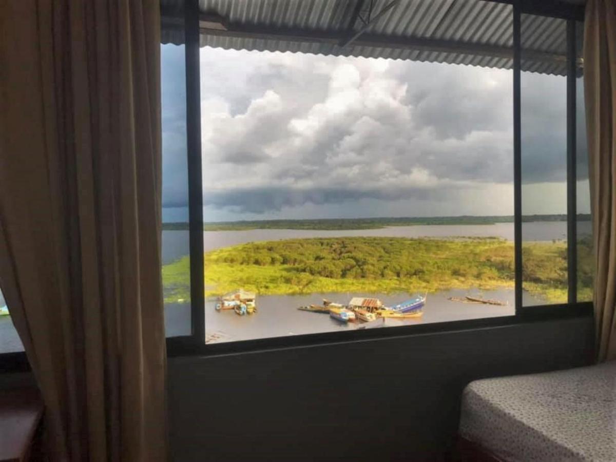 Amazon Dream Hostel With Ac And Starlink Iquitos Dış mekan fotoğraf